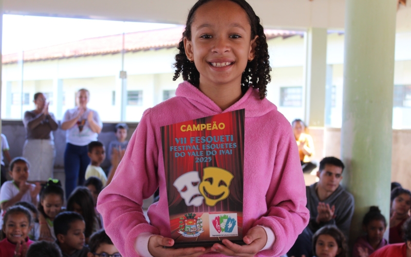 Talento de Guaporema Brilha em Festival de Teatro